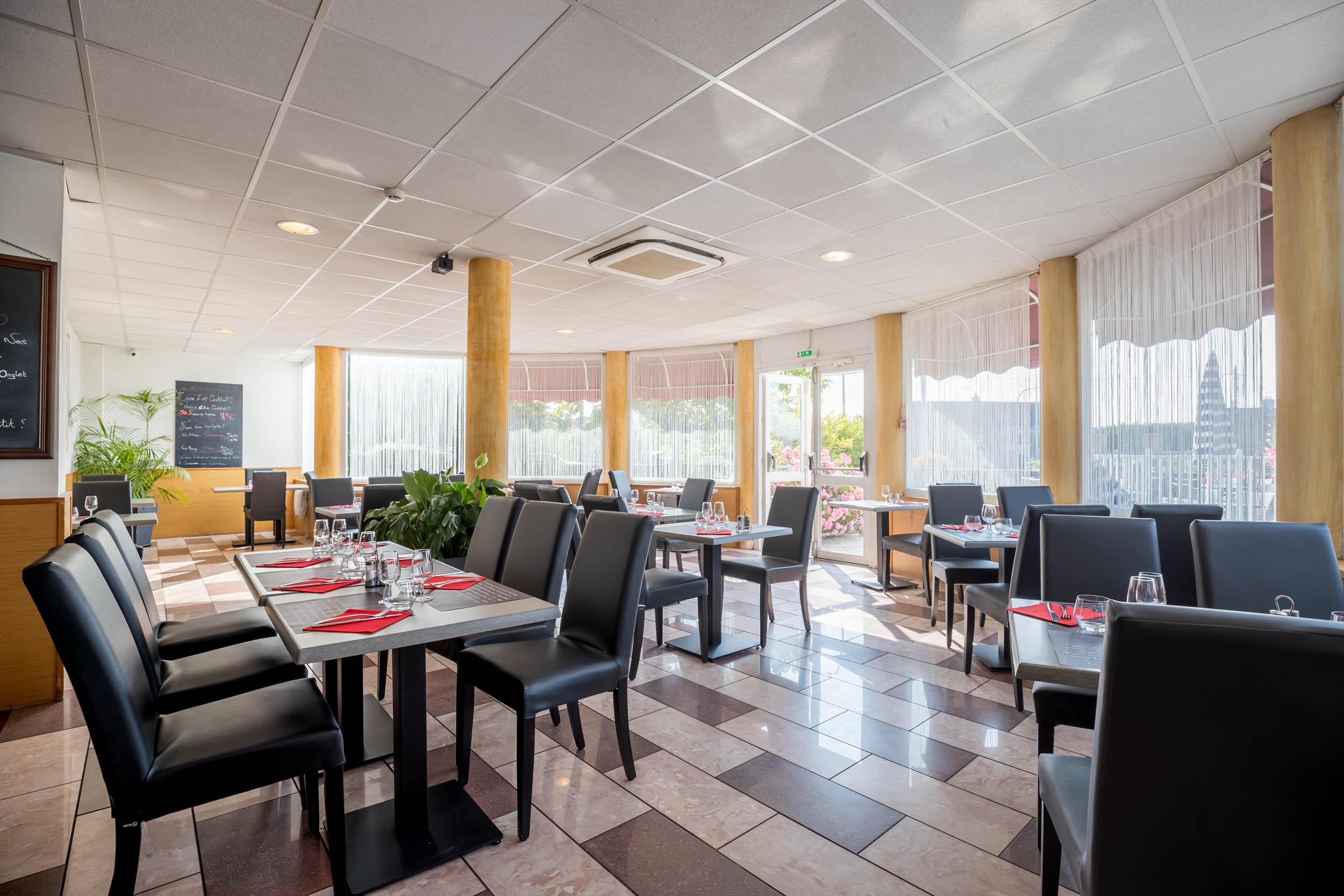 Authentic By Balladins Dijon / Marsannay-La-Cote Exterior photo